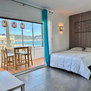  Appartement Studio Roses Beach